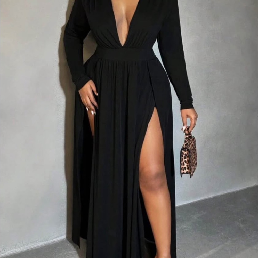 Elegant Black Maxi Dress